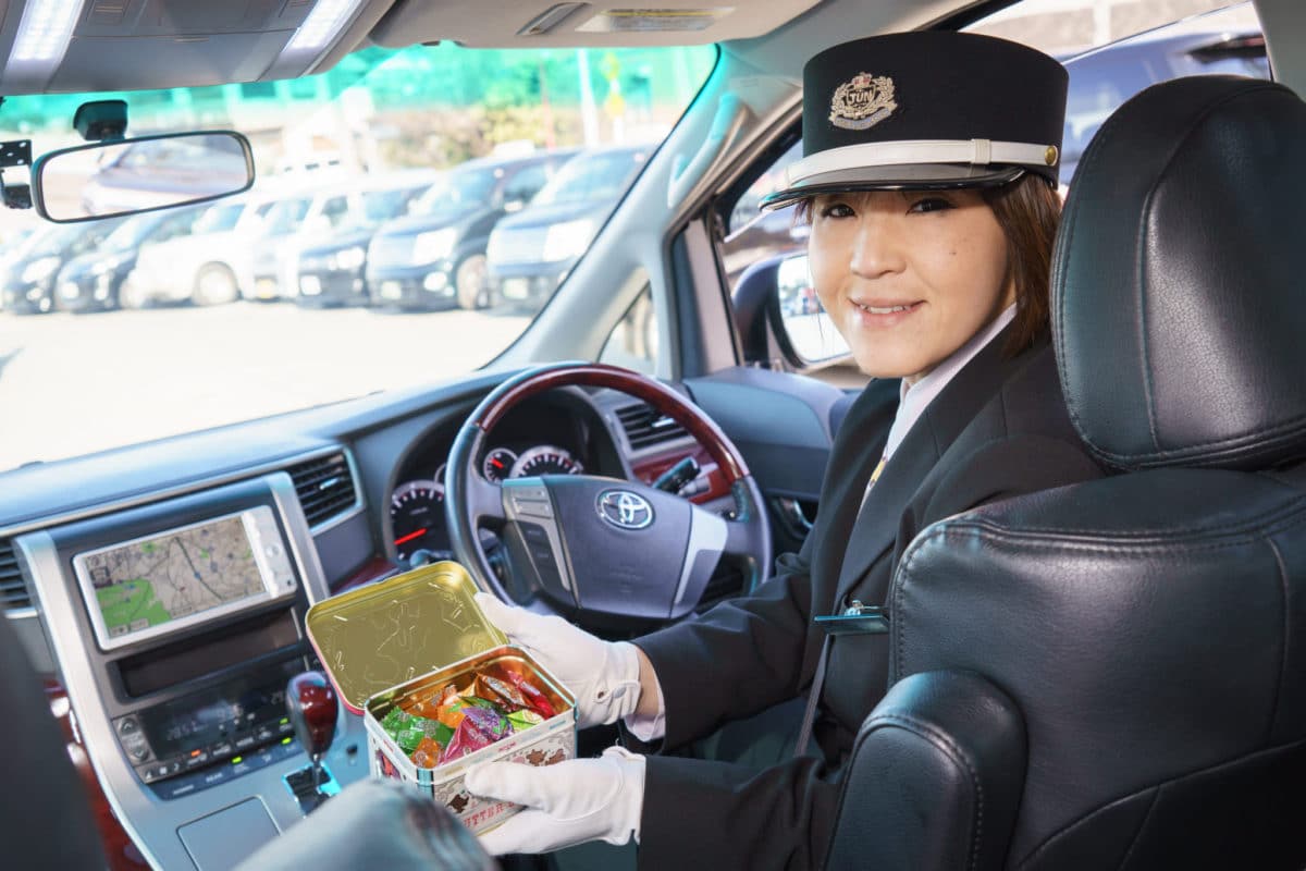 横浜のワンボックスタクシー・ハイヤー「ジュンタク」／TAXI-JUN（タクシージュン）