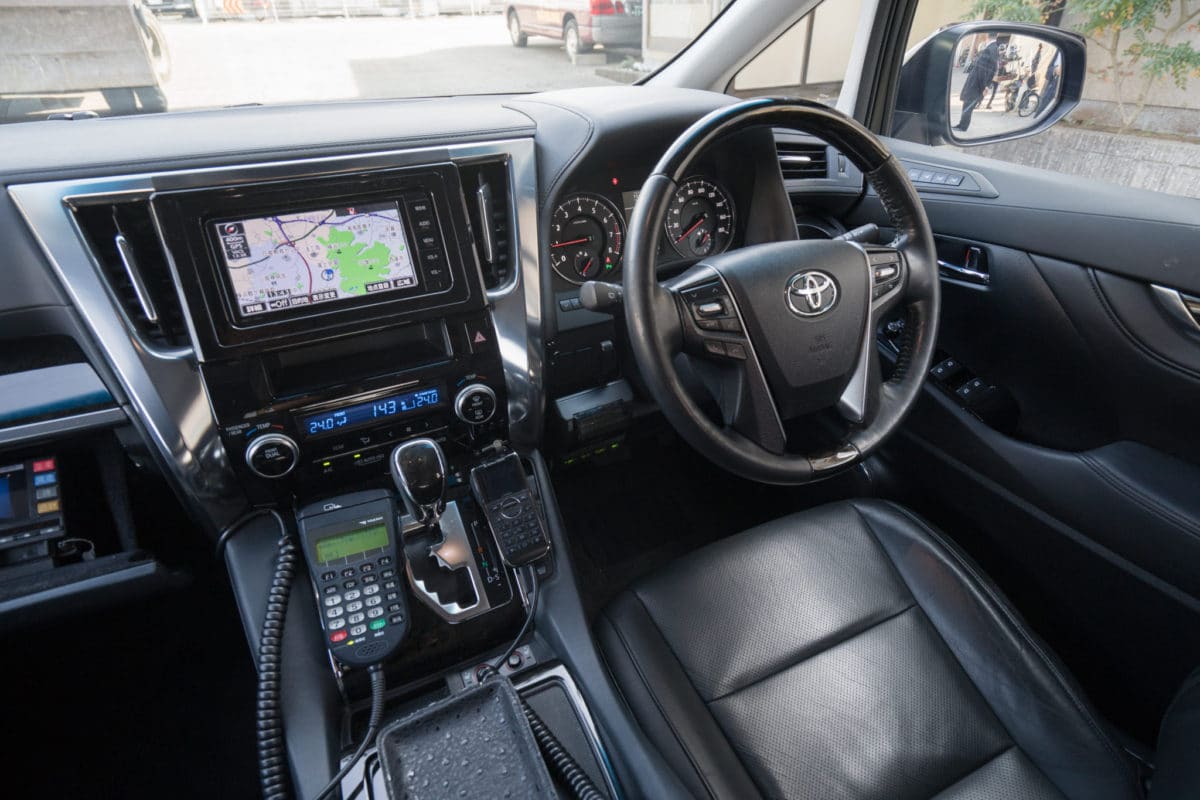 横浜のワンボックスタクシー・ハイヤー「ジュンタク」／TAXI-JUN（タクシージュン）