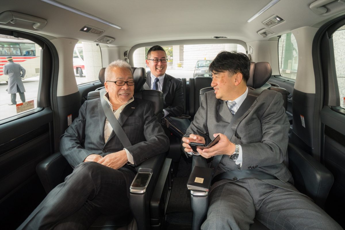 横浜のワンボックスタクシー・ハイヤー「ジュンタク」／TAXI-JUN（タクシージュン）