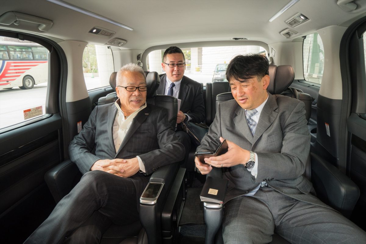 横浜のワンボックスタクシー・ハイヤー「ジュンタク」／TAXI-JUN（タクシージュン）