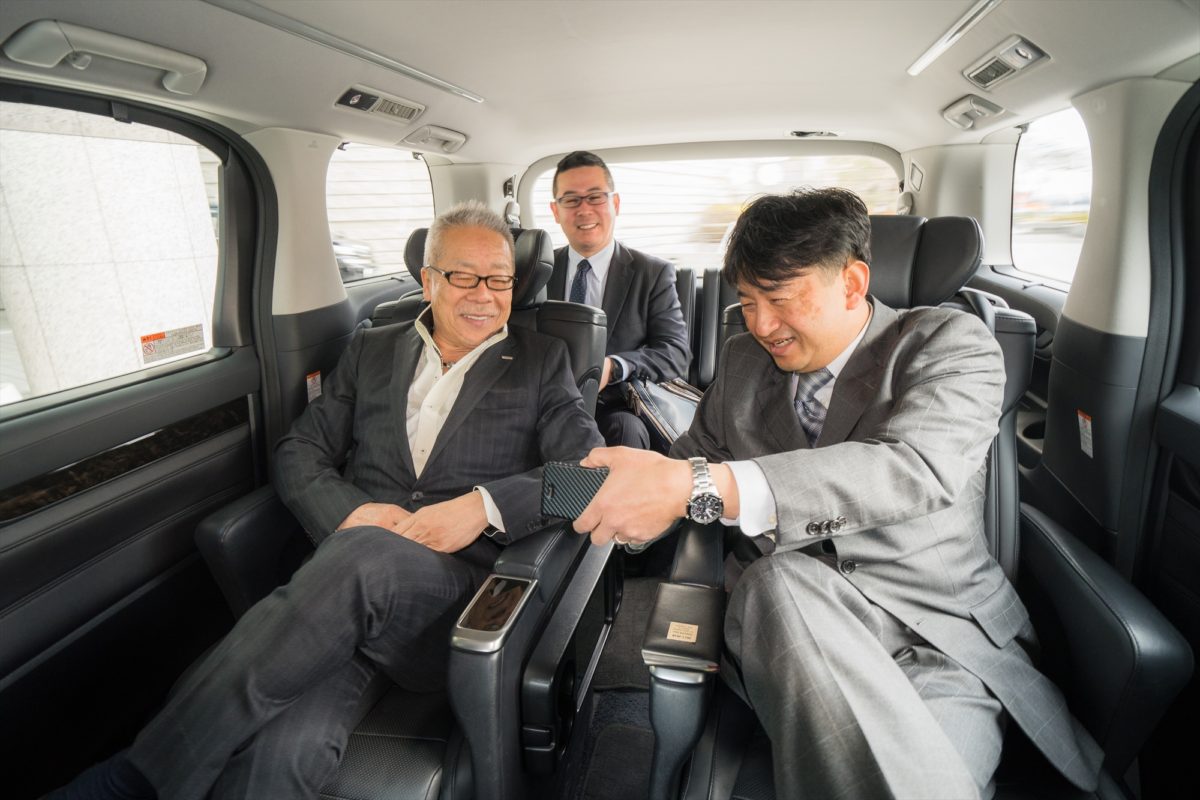 横浜のワンボックスタクシー・ハイヤー「ジュンタク」／TAXI-JUN（タクシージュン）