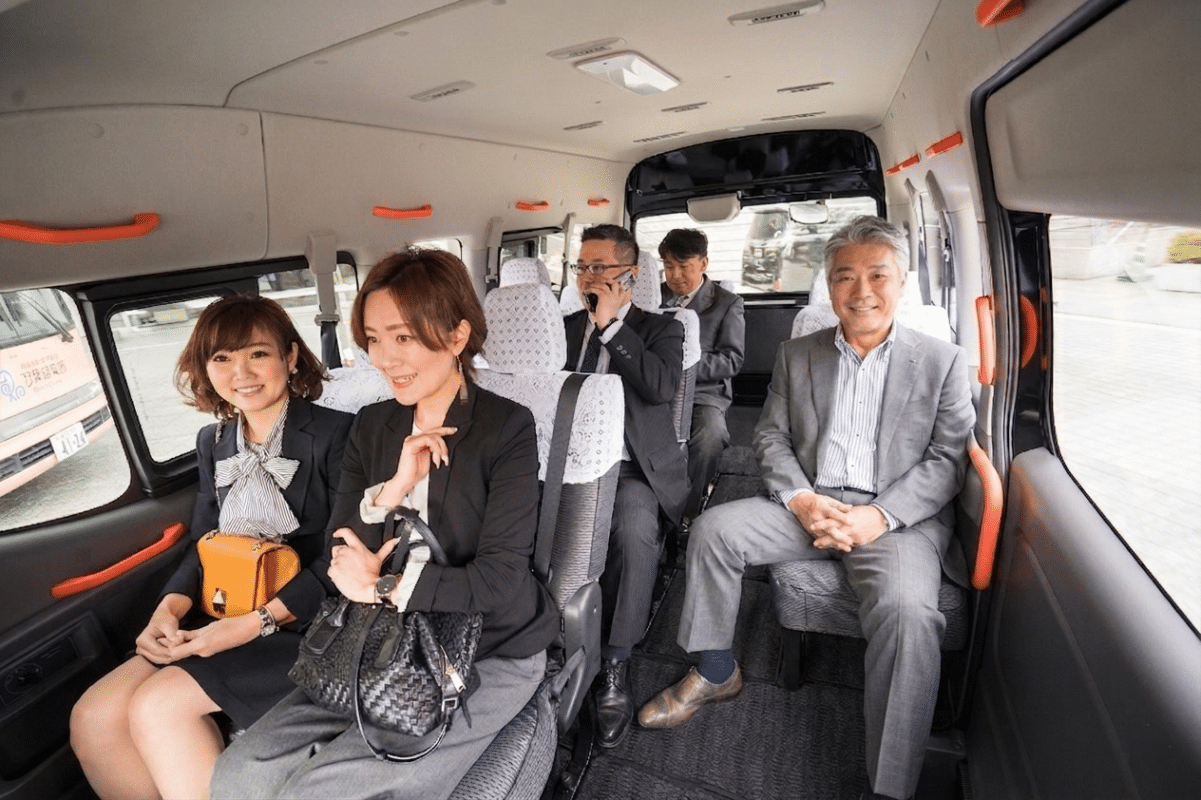 横浜のワンボックスタクシー・ハイヤー「ジュンタク」／TAXI-JUN（タクシージュン）